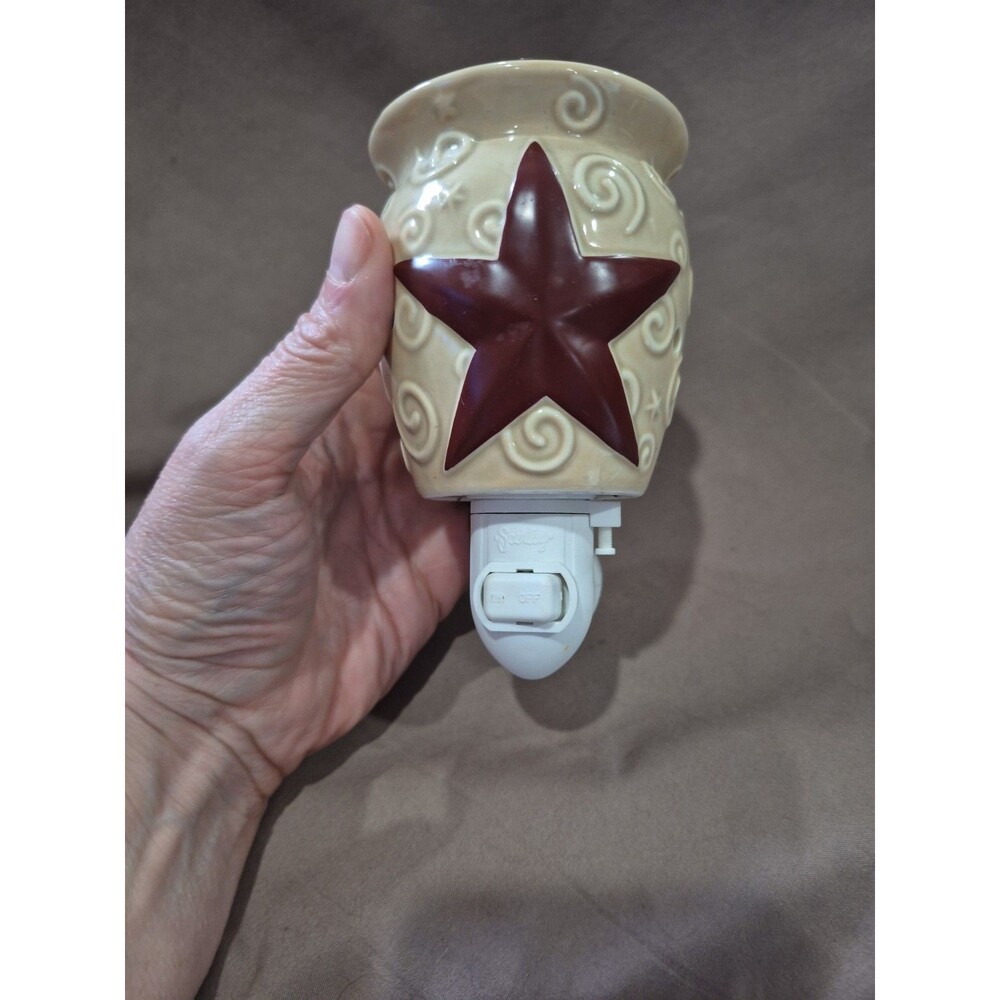 Scentsy Rustic Star Swirl Western Wall Plug In Wax Warmer Ceramic Retired EUC